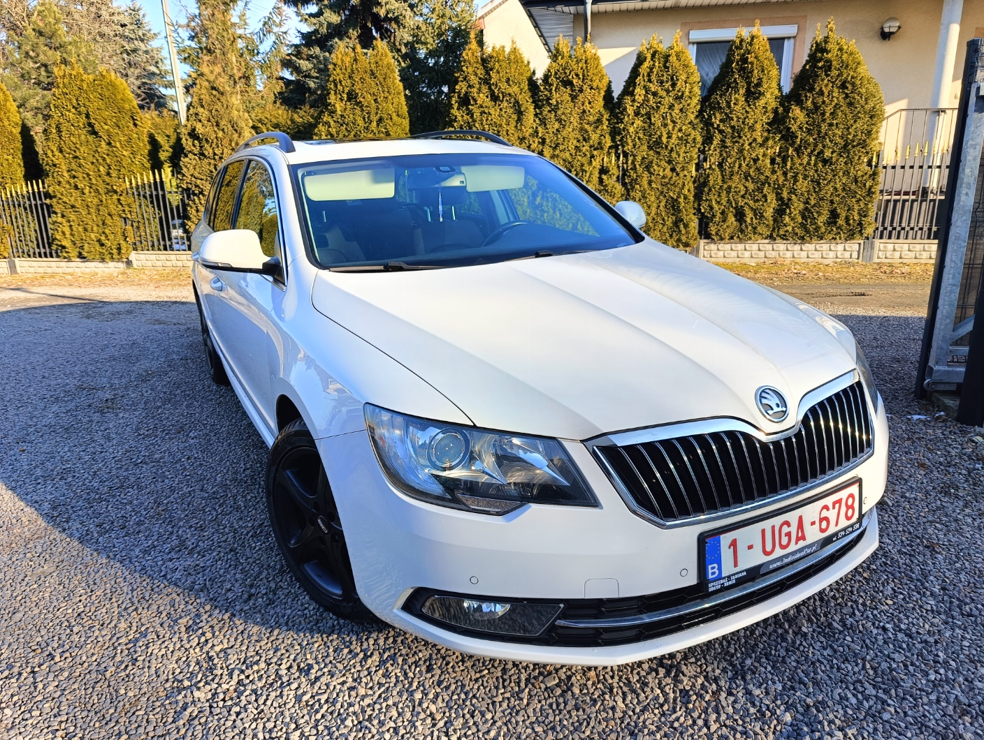 SKODA SUPERB 39,990 zł.