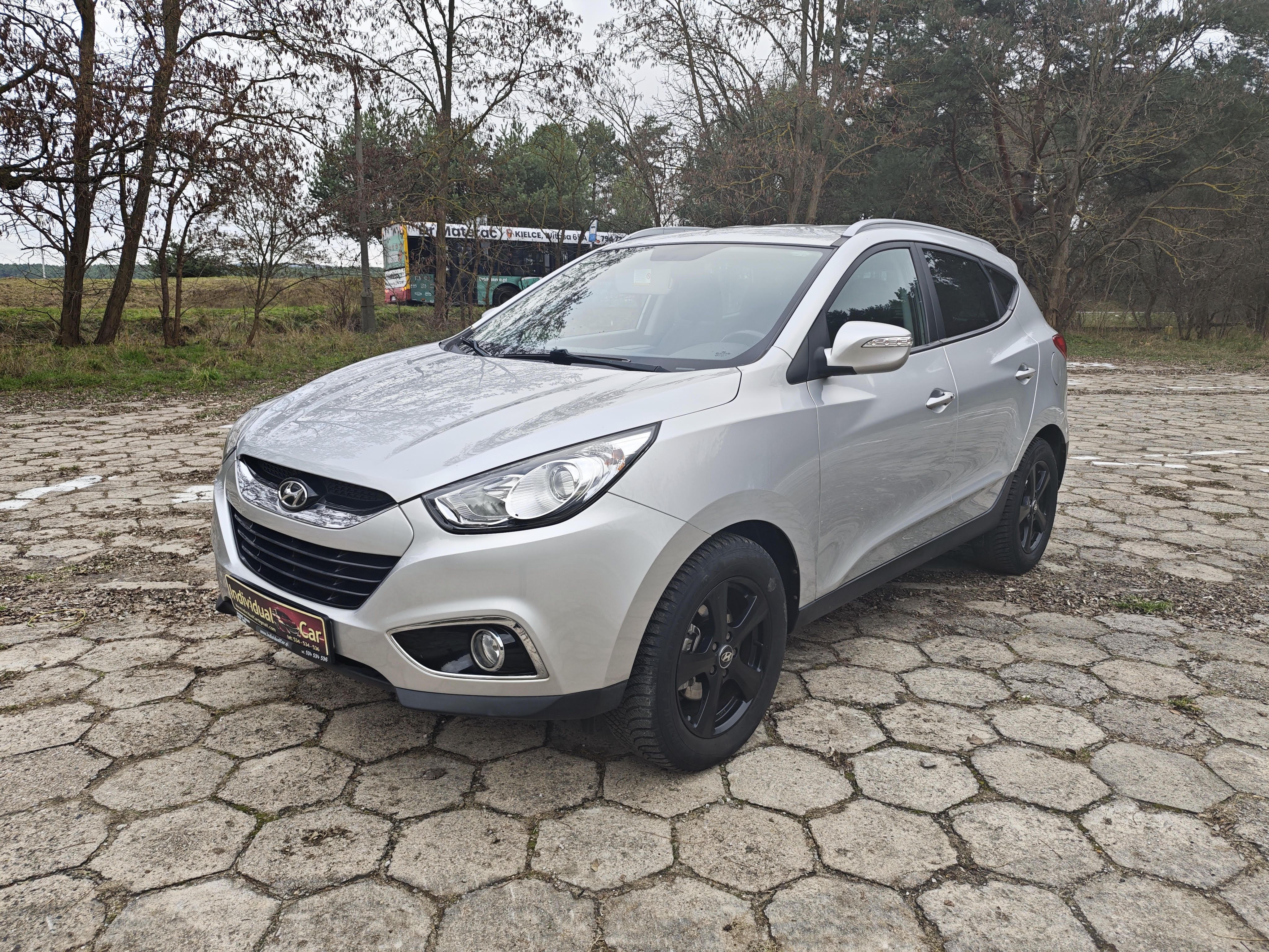 Hyundai ix35  37,900 zł 